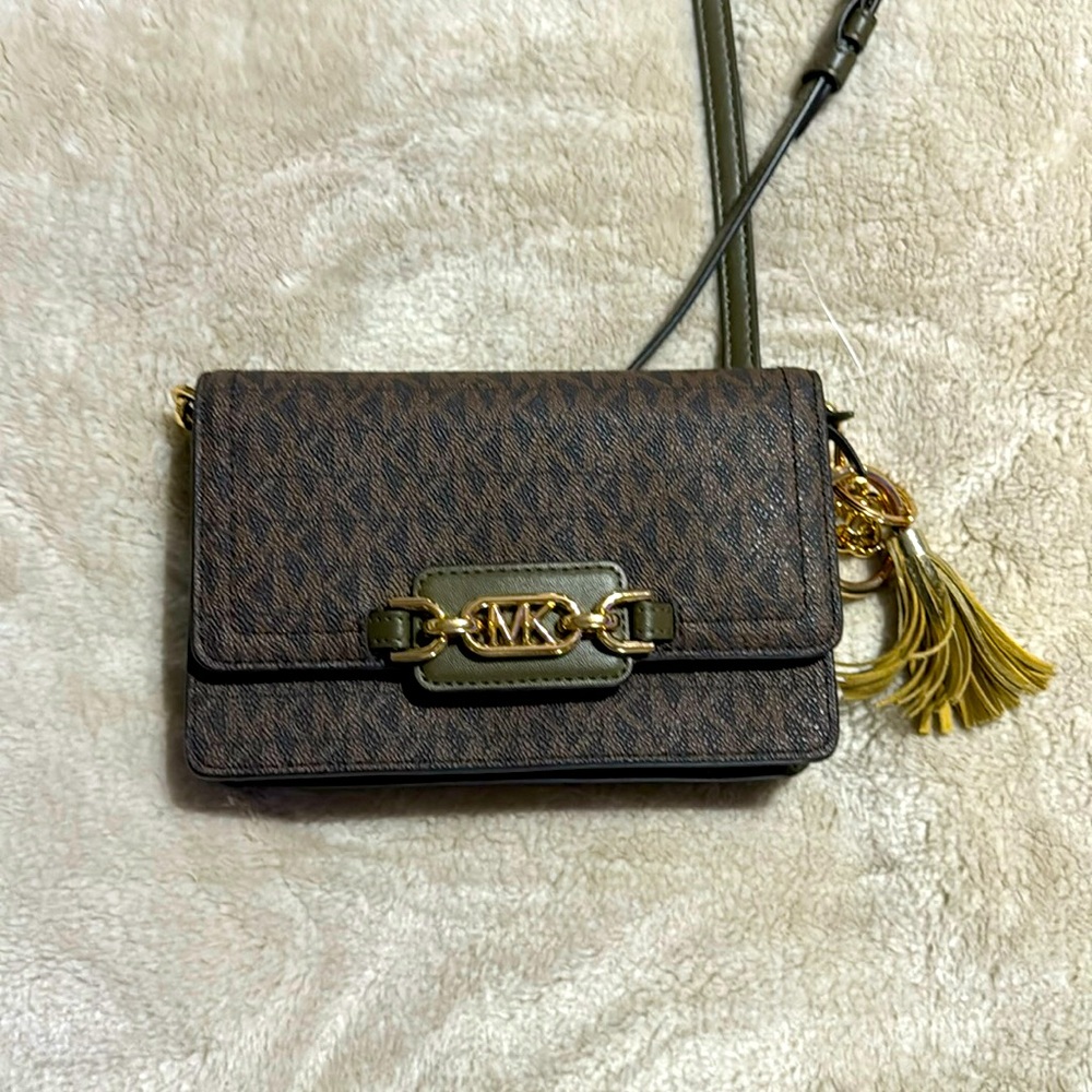 Michael Kors crossbody
